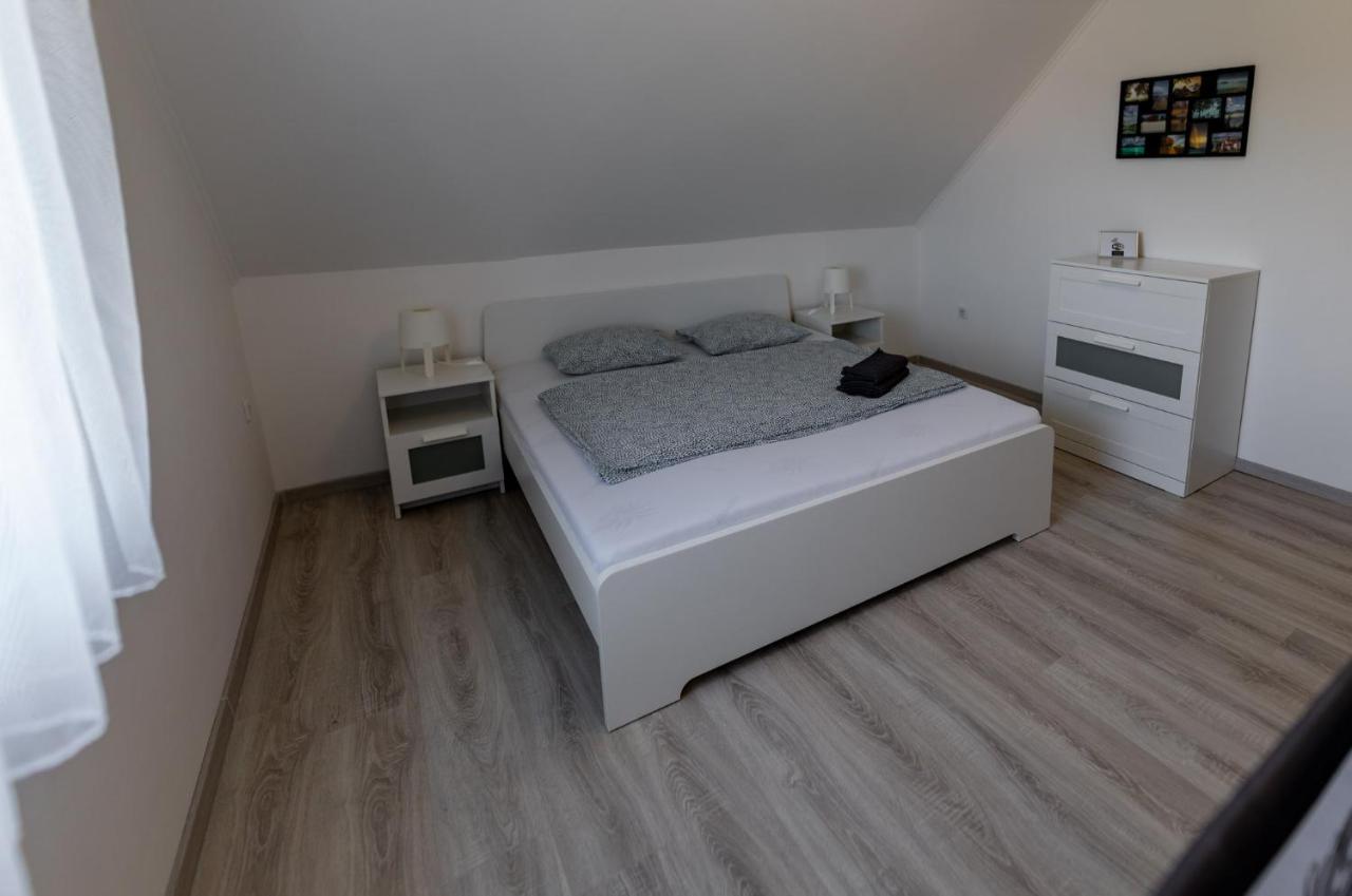 Oliver 22 Apartman Fonyód Exterior foto
