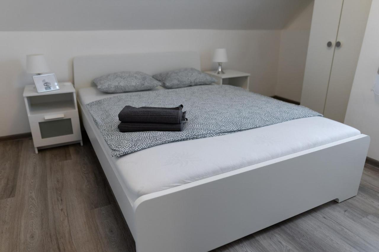 Oliver 22 Apartman Fonyód Exterior foto